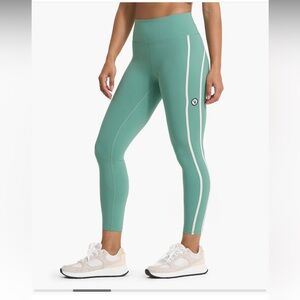 Vuori breatheInterlock Leggings